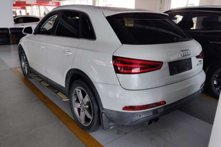 Audi Q3 2015 #5 Audi Q3 2015 car image #5