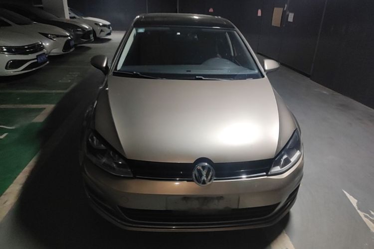 Volkswagen Golf 2016 car image #3