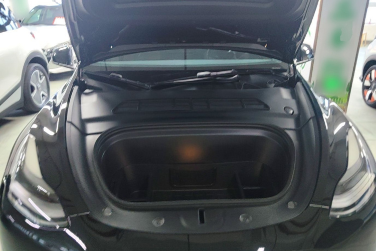 Tesla Model Y 2021 #20 Tesla Model Y 2021 car image #20