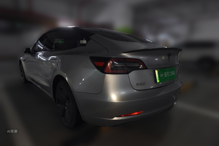 Tesla Model 3 2023 car image #5