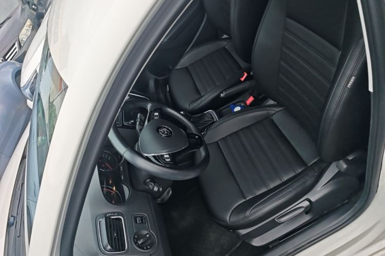 Volkswagen Polo 2019 #15 Volkswagen Polo 2019 car image #15