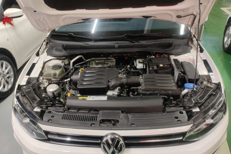 Volkswagen Polo 2021 car image #22