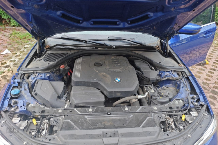 BMW 3 Series 2021 car image #22