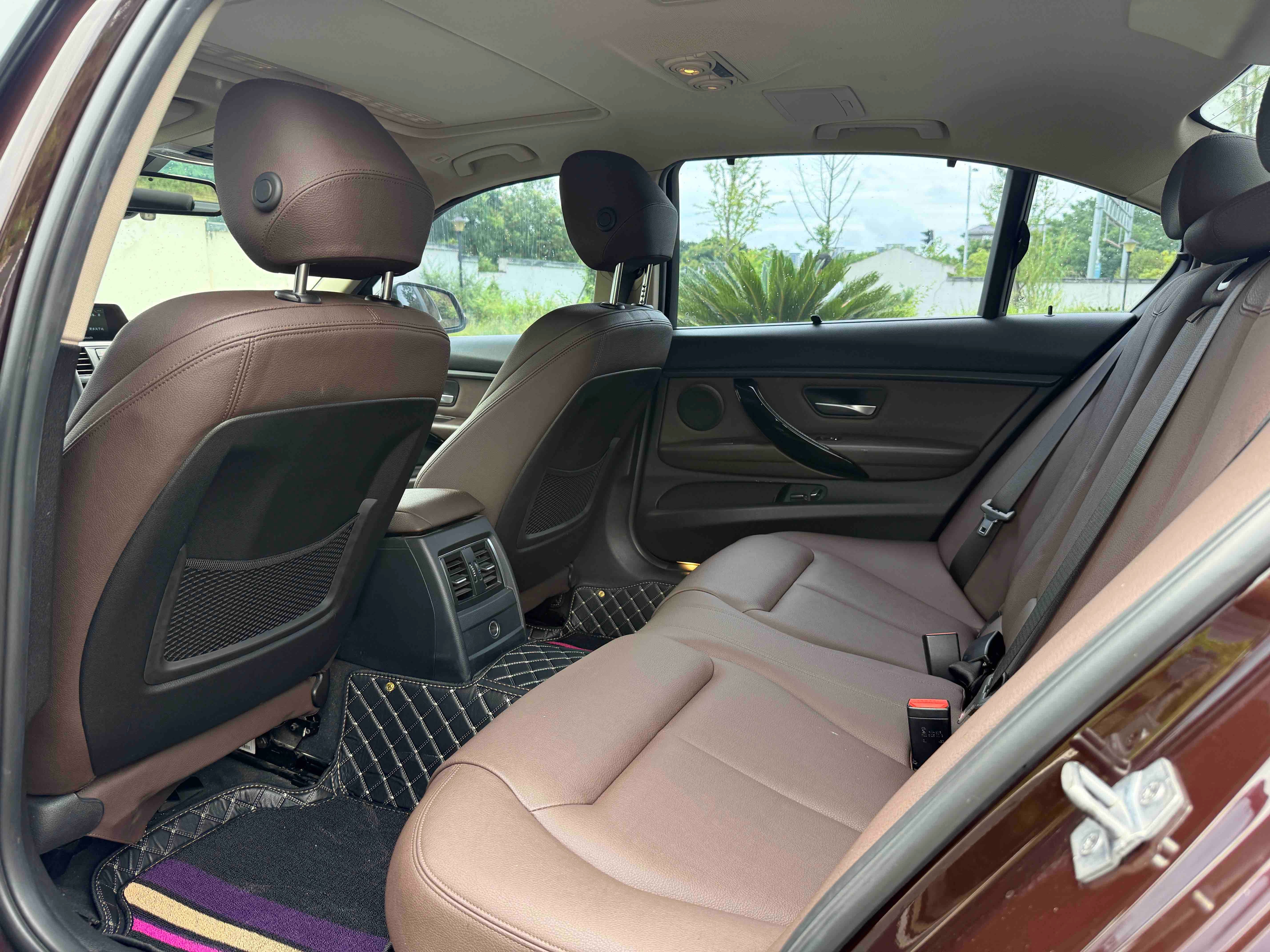 BMW 3 Series 2018 car image #7