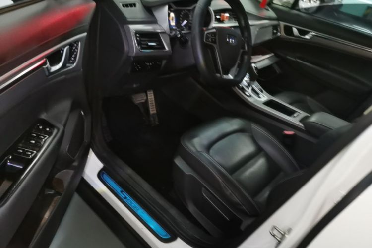 GEELY Emgrand GS 2018 #16 GEELY Emgrand GS 2018 изображение автомобиля #16