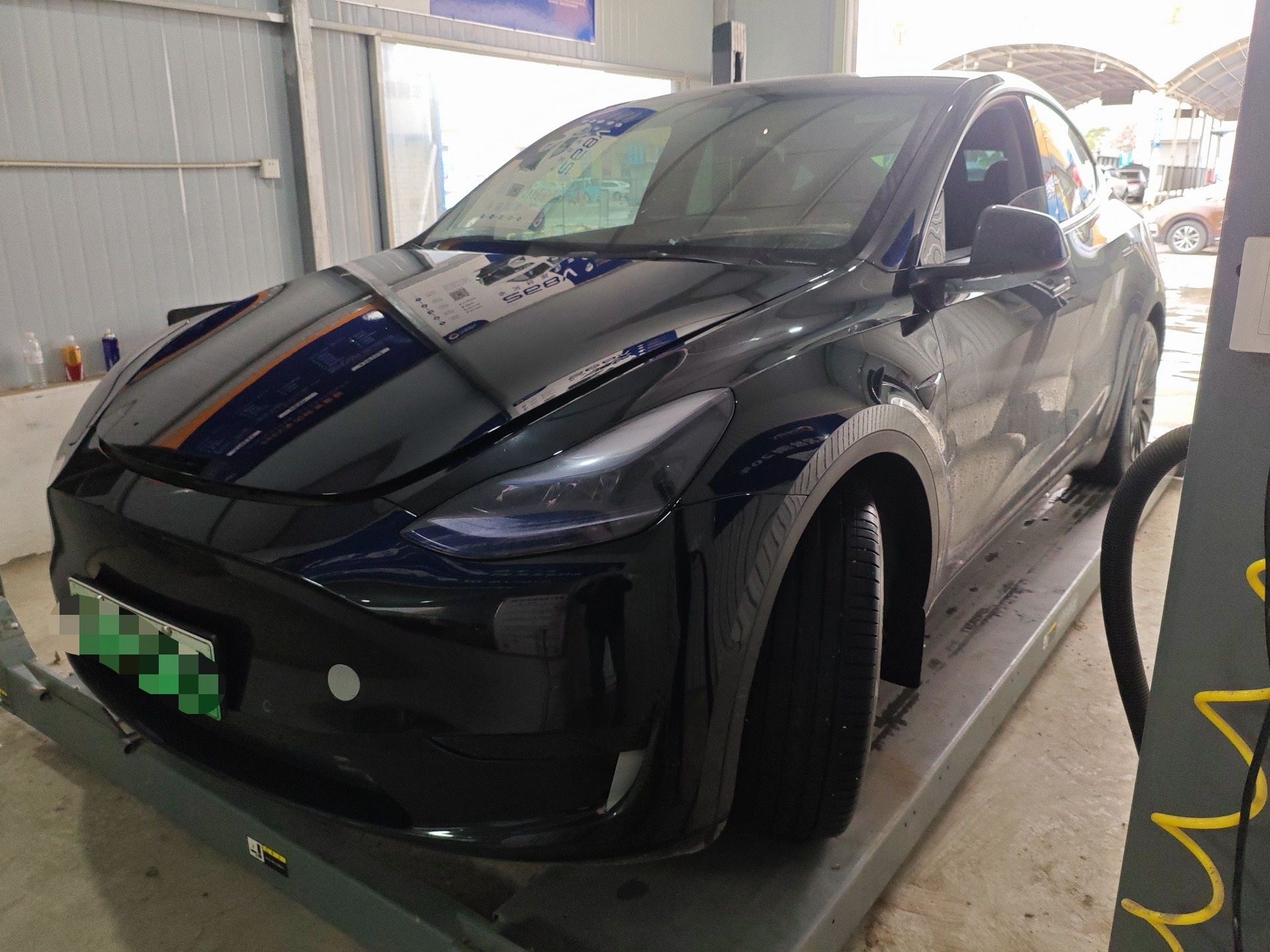Tesla Model Y 2023 Tesla Model Y 2023 car image