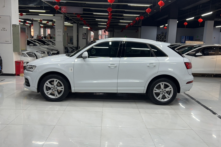Audi Q3 2018 #7 Audi Q3 2018 изображение автомобиля #7