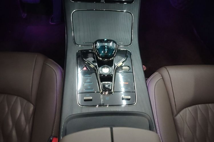 BYD Han 2021 car image #14