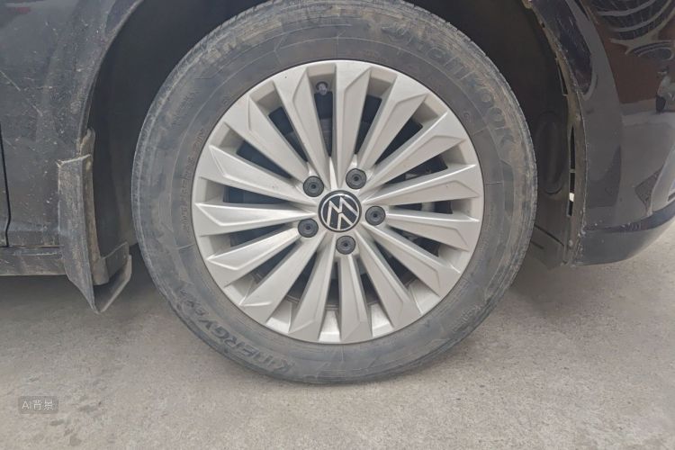 Volkswagen Lavida 2021 car image #9