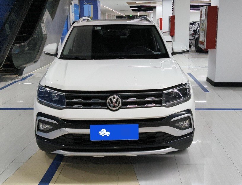 Volkswagen T-Cross 2020 car image #2