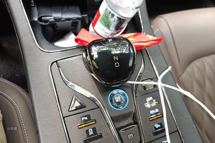 BYD Han 2023 car image #16