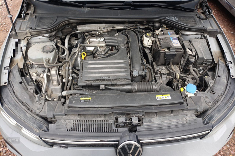 Volkswagen Golf 2022 car image #22