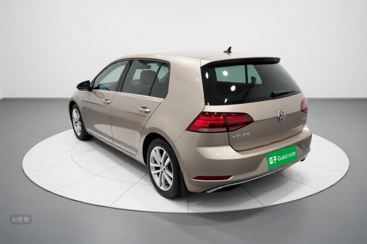 Volkswagen Golf 2019 car image #5
