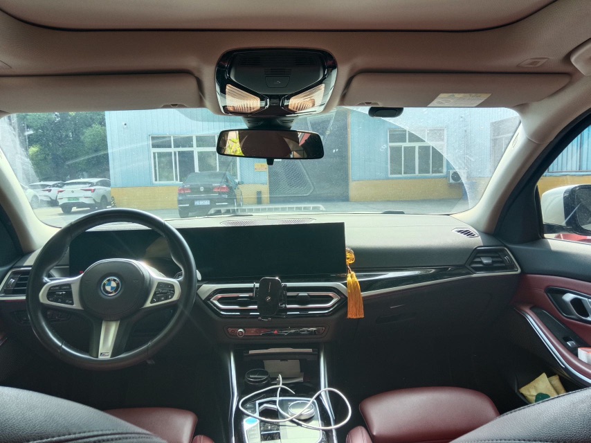 BMW i3 2023 image de voiture #4