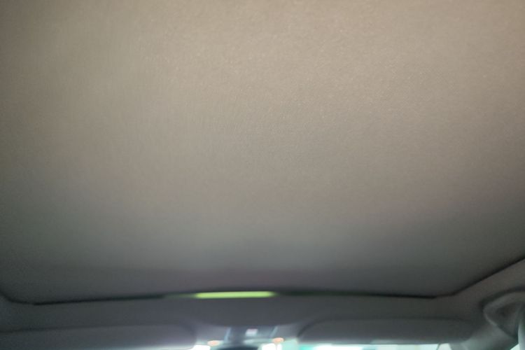 Tesla Model Y 2023 #21 Tesla Model Y 2023 car image #21