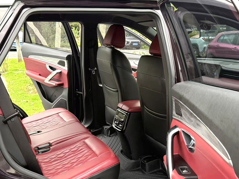 Jetour X70 PLUS 2022 #5 Jetour X70 PLUS 2022 car image #5