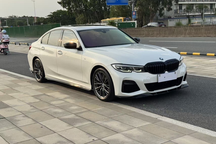 BMW 3 Series 2019 #6 BMW 3 Series 2019 car image #6