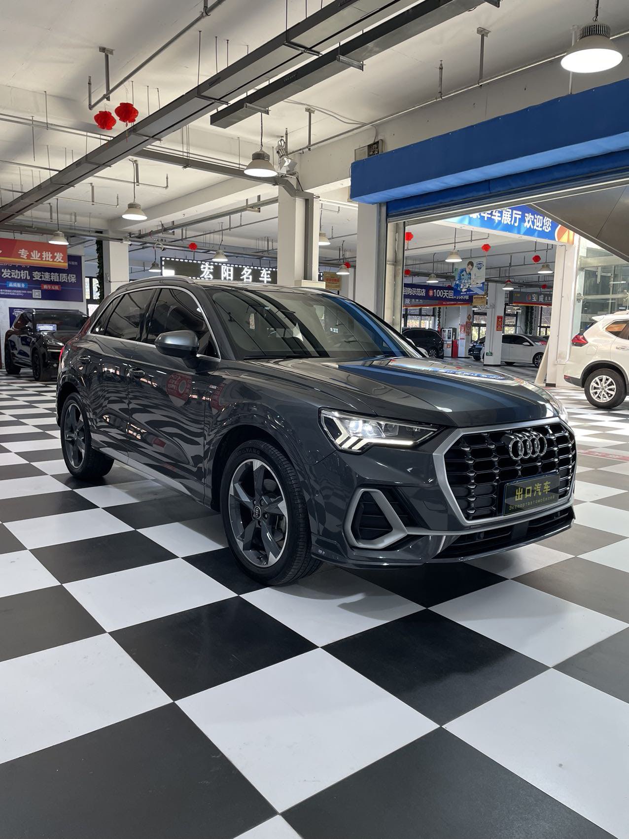 Audi Q3 2022 immagine di auto #3