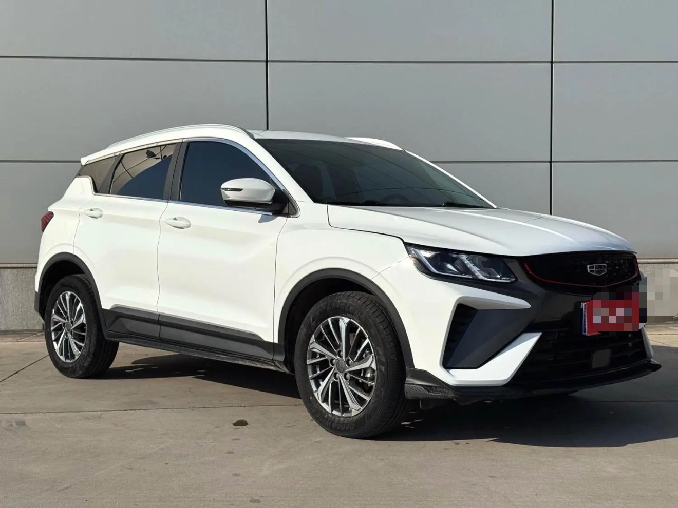 GEELY Coolray 2022 car image #3