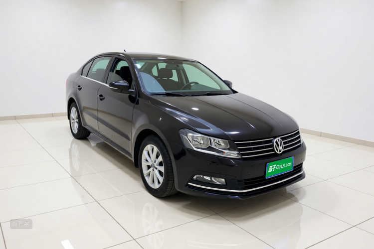Volkswagen Lavida 2017 car image #4