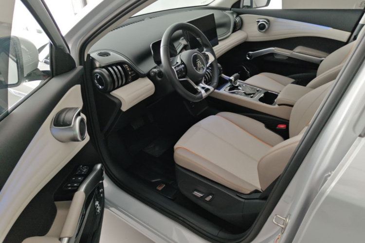BYD Yuan Plus 2023 #16 BYD Yuan Plus 2023 car image #16