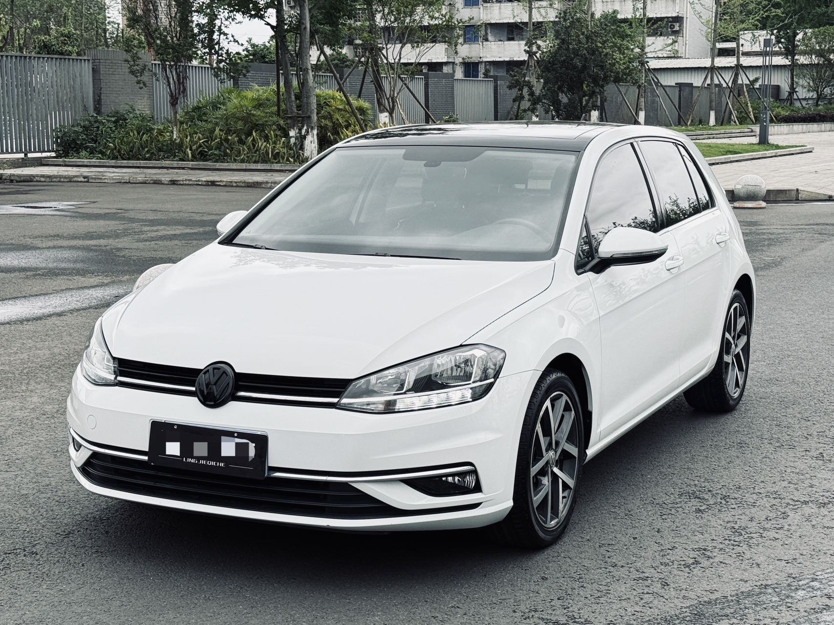 2019 car image 