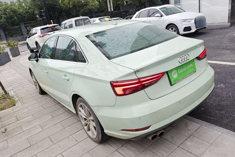 Audi A3 2018 immagine di auto #5