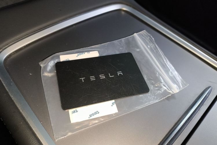 Tesla Model Y 2023 #9 Tesla Model Y 2023 car image #9