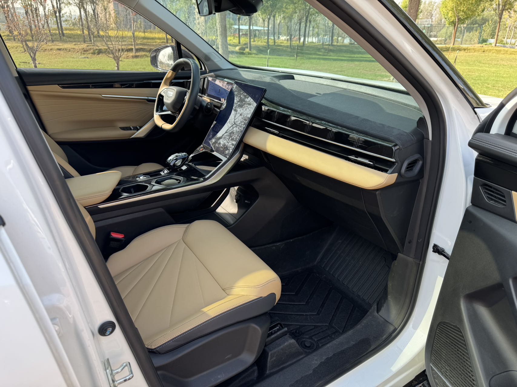 GEELY Boyue L 2023 #13 GEELY Boyue L 2023 صورة سيارة #13