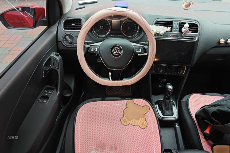 Volkswagen Polo 2018 imagem de carro #12