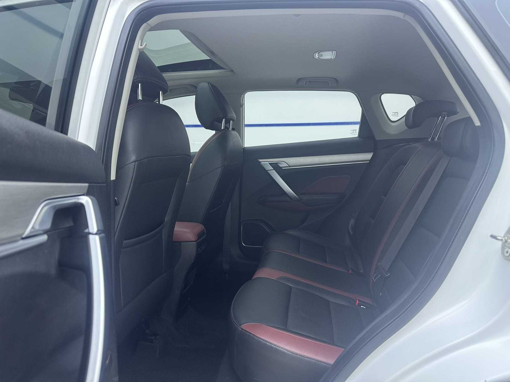 GEELY Coolray 2022 car image #8