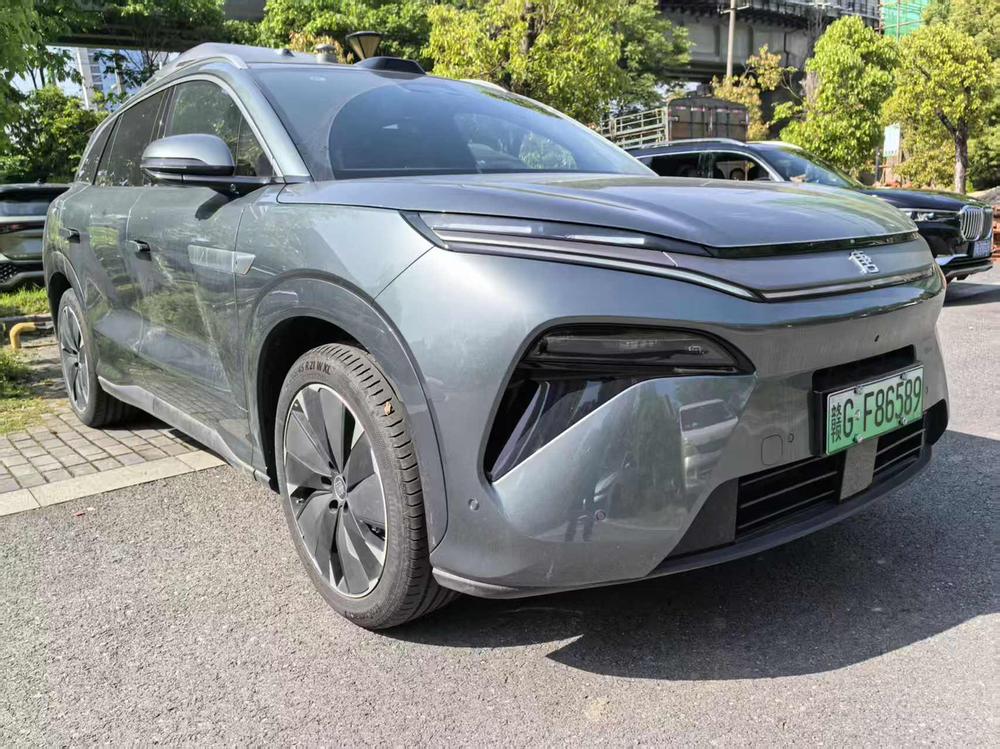 BYD Tang L 2025 car image #2