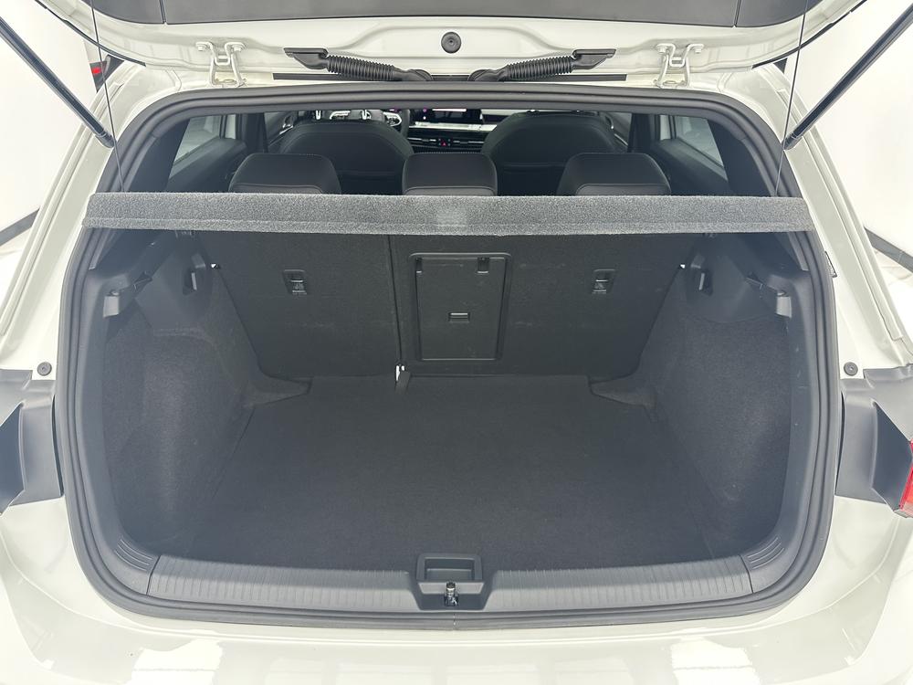 Volkswagen Golf 2022 #18 Volkswagen Golf 2022 car image #18
