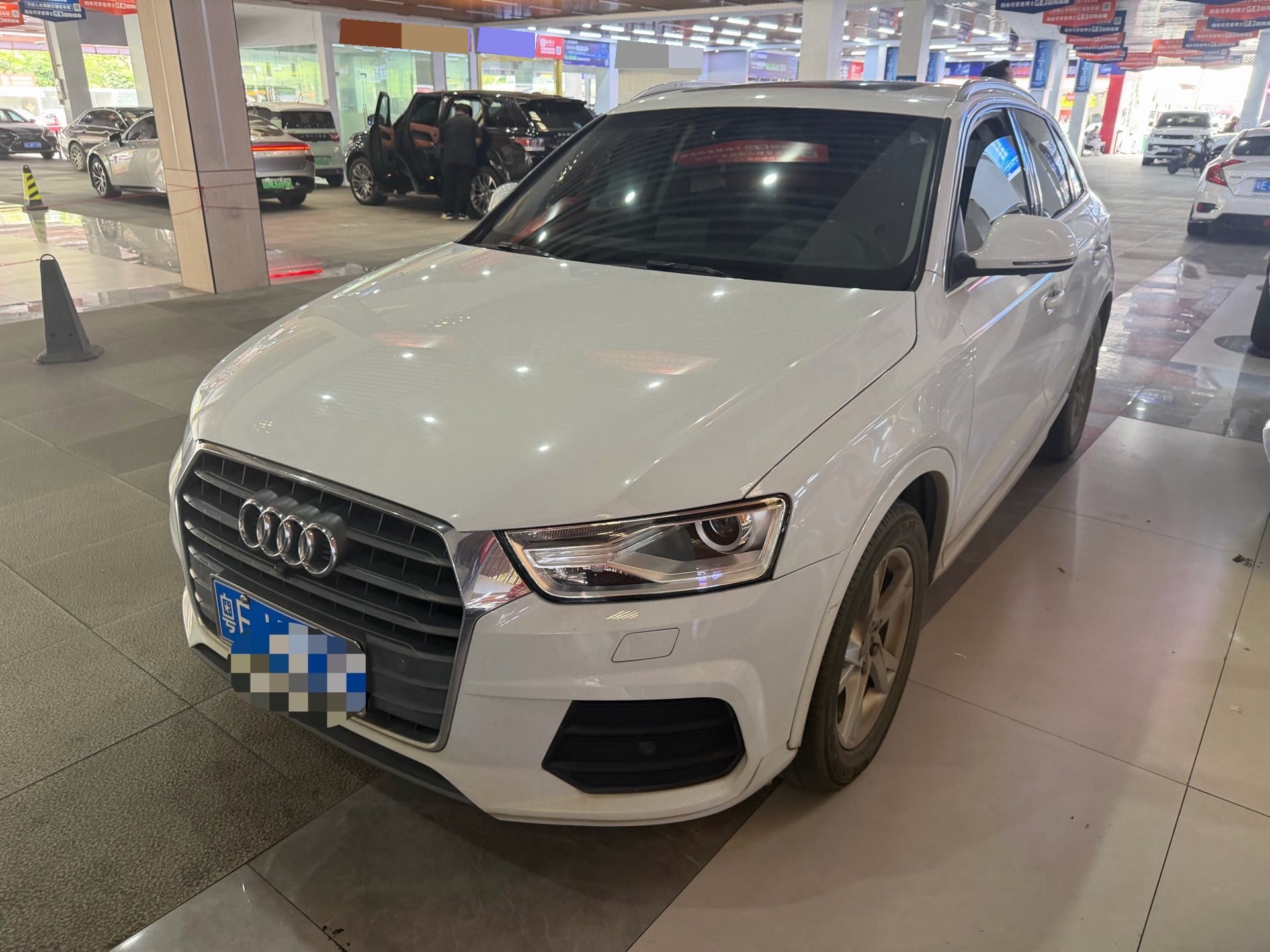 2017 2017 immagine di auto