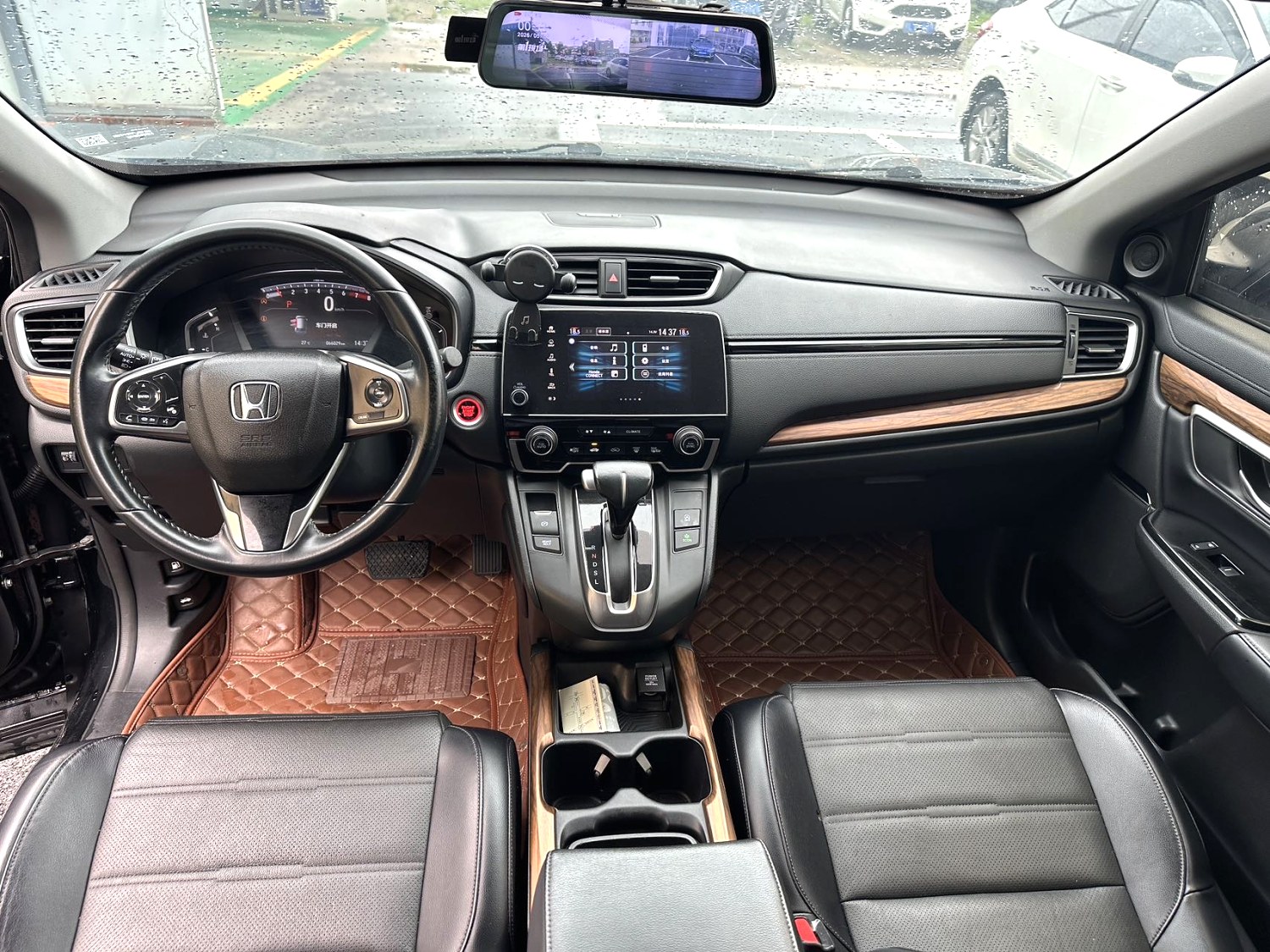 2019 immagine di auto #4