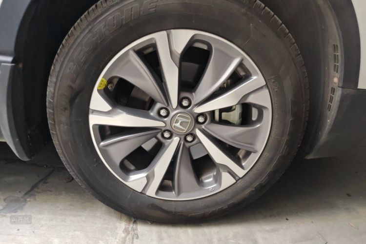 Honda CR-V 2019 car image #9