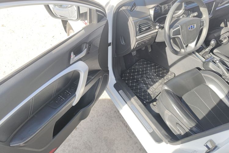 GEELY Emgrand 2017 #16 GEELY Emgrand 2017 car image #16
