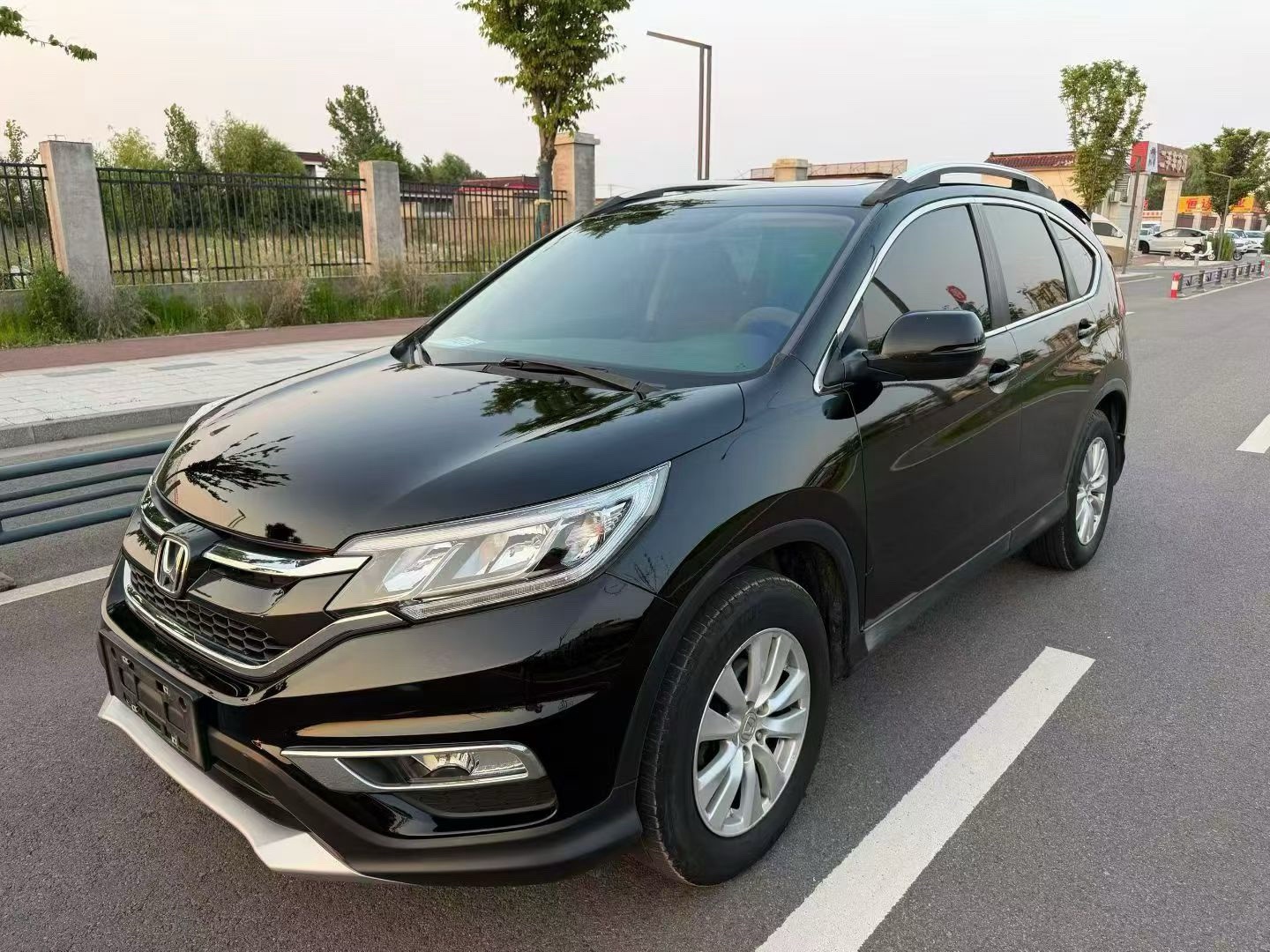Honda CR-V 2016 Honda CR-V 2016 car image