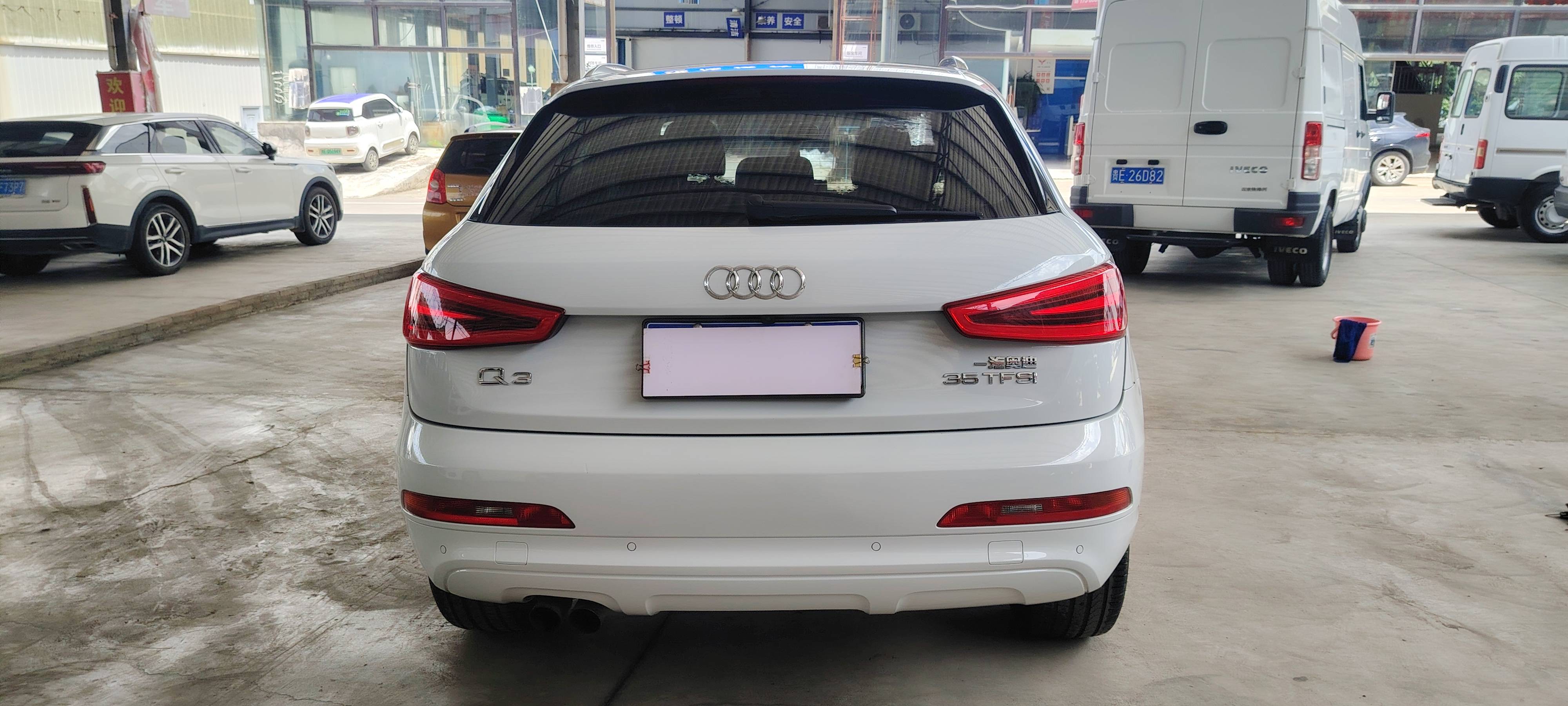 Audi Q3 2015 #7 Audi Q3 2015 car image #7