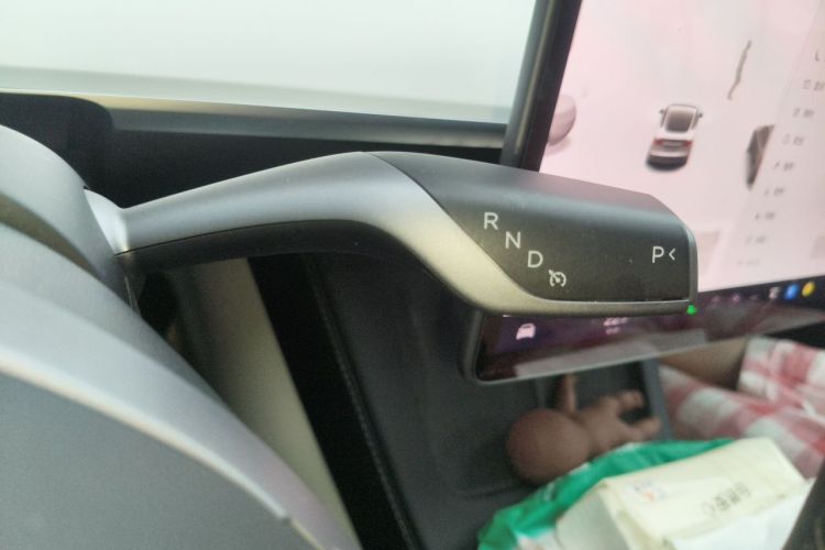 Tesla Model 3 2023 #14 Tesla Model 3 2023 car image #14