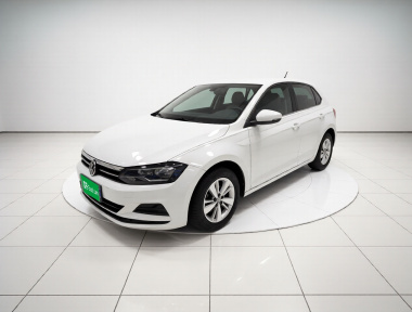 Volkswagen Polo 2022 صورة سيارة 