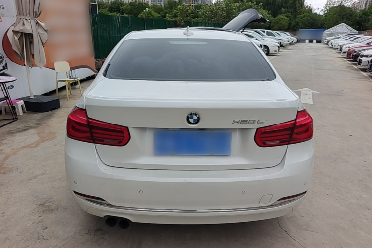 BMW 3 Series 2017 #4 BMW 3 Series 2017 car image #4