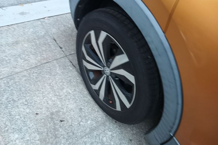 Volkswagen T-Cross 2019 #4 Volkswagen T-Cross 2019 car image #4