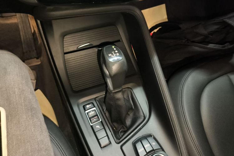 BMW X1 2017 #18 BMW X1 2017 car image #18