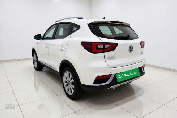 MG ZS 2017 #5 MG ZS 2017 car image #5