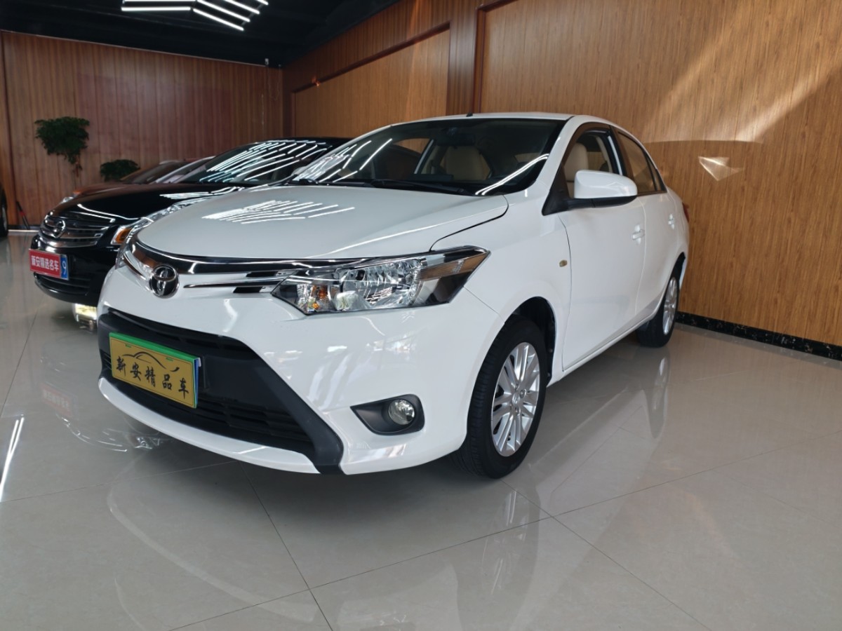 Toyota Vios 2013 Toyota Vios 2013 صورة سيارة
