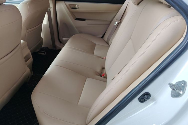 Toyota Corolla 2016 car image #17