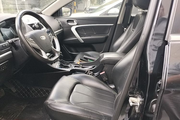 GEELY Emgrand 2015 car image #15