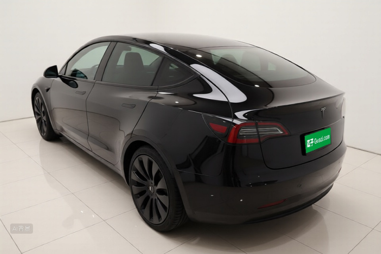 Tesla Model Y 2021 #5 Tesla Model Y 2021 car image #5