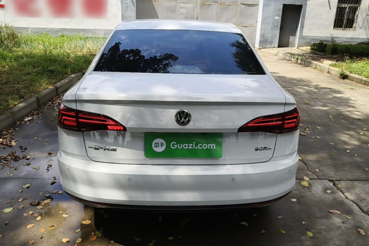 Volkswagen Bora 2020 immagine di auto #6